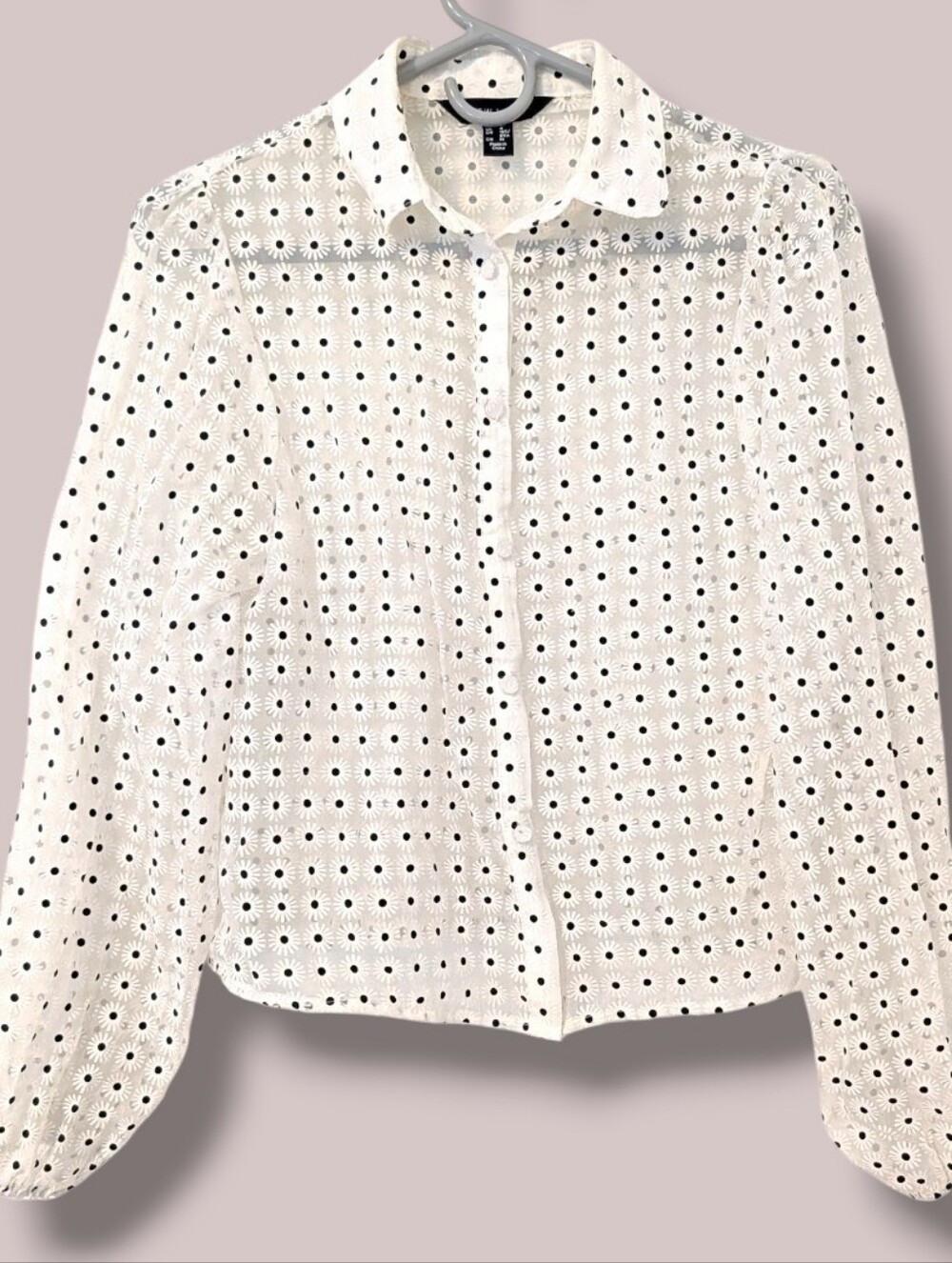 New Look Black White Daisy Print Sheer Puff Sleeve Collared Button-Up Blouse